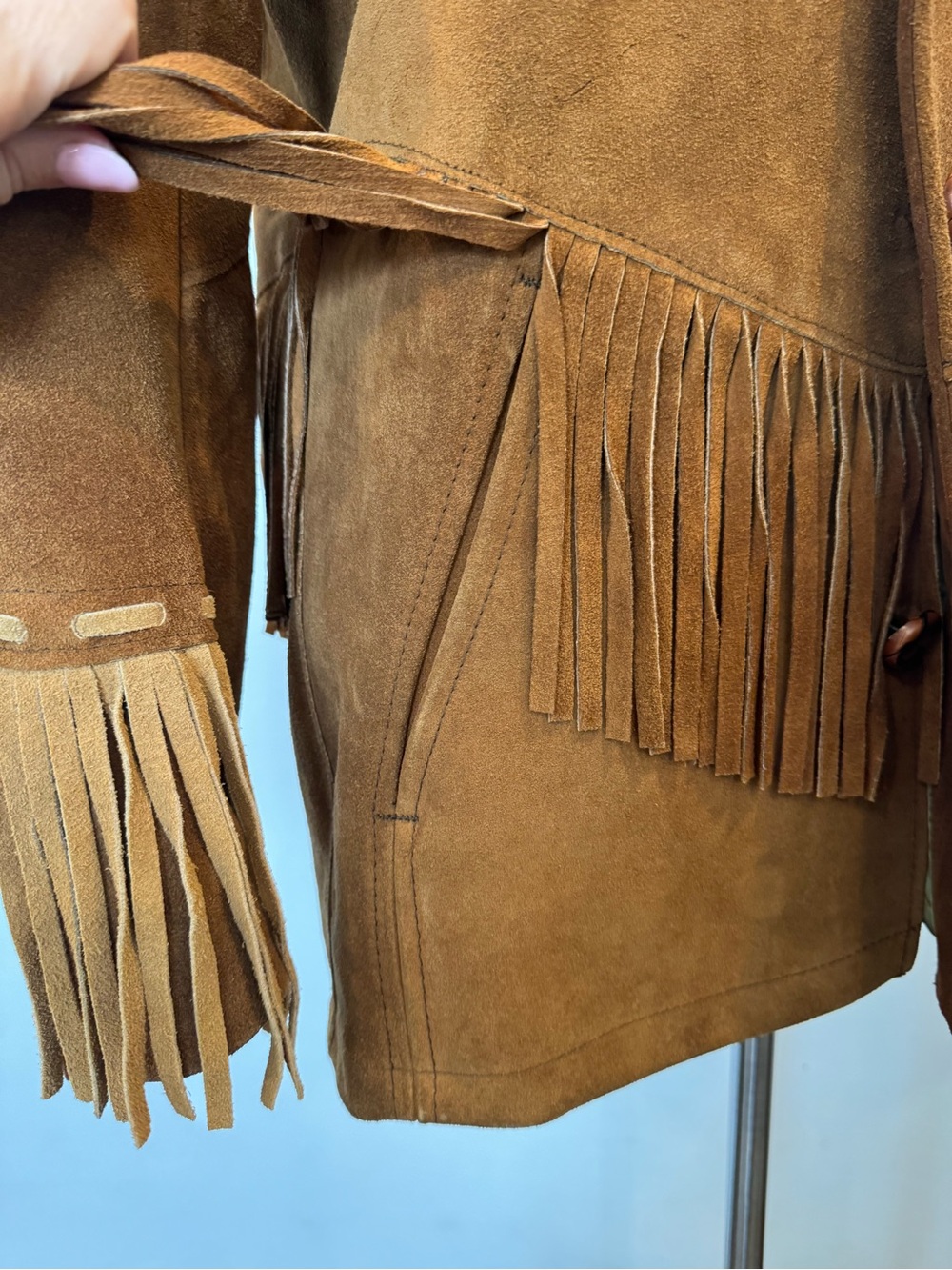 Vintage Pioneer Wear Genuine Leather Suede Fringe Two Tone Brown 70s Jacket Coat - Picture 9 of 12